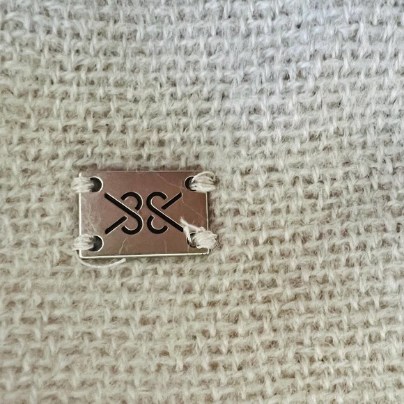 Soia & Kyo Yadira Scarfigan Wrap Pink Ivory Fringe OS - Picture 5 of 7